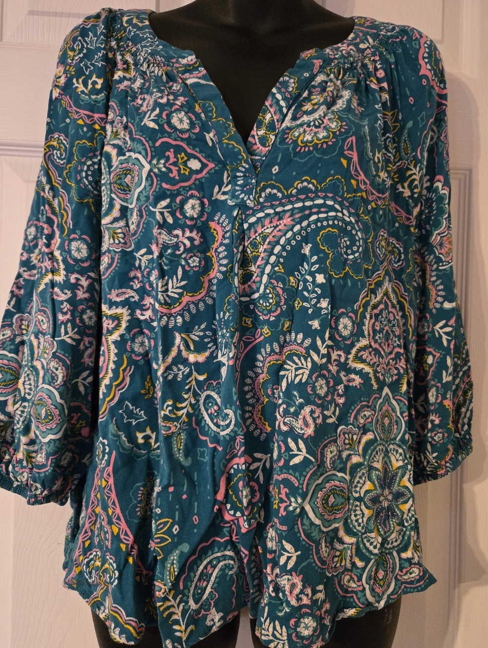 Crown & Ivy Paisley Print Petite Large